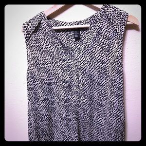 ⭐️4/$25 H&M Spotted Sleeveless Tunic
